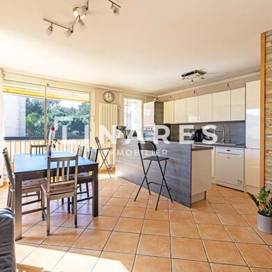 Appartement 4 pièces 234000 €