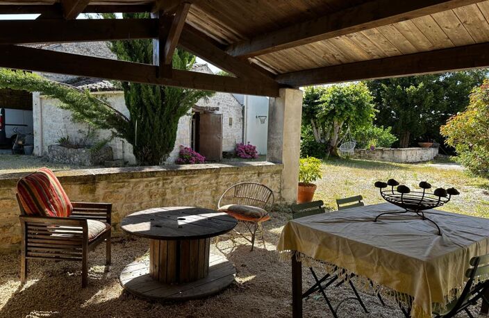 Propriété en Pierres - Maison 113 m² - Dépendances - Pâture — photo 3