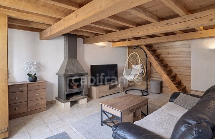 Dpt Drôme (26), à vendre proche de LA TOUCHE maison en pierre P5 mitoyenne, d'environ 110 m² habitables avec cour — photo 2