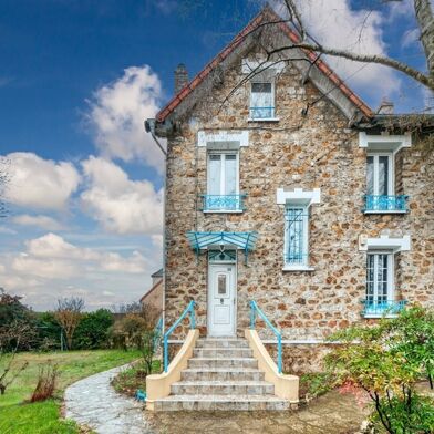 Maison 9 pièces 890000 €