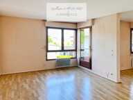 OYONNAX (01) - Appartement T4 85m2 - Garage  - Cave - Vue dégagée — photo 2