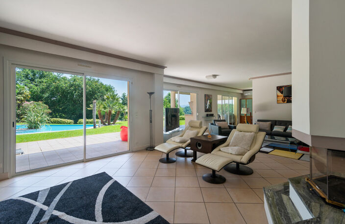 Magnifique propriété à vendre 5 pièces BAYONNE (64) — photo 4