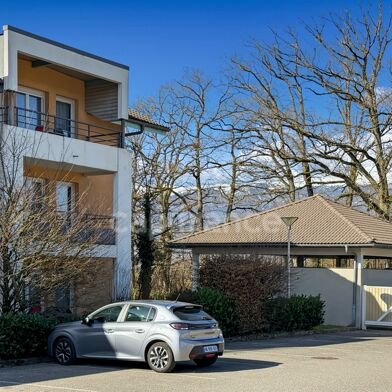 Appartement 3 pièces 225000 €