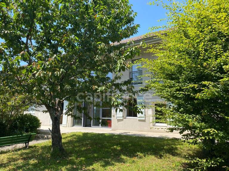Dpt Ain (01), Investissement locatif pour  LMNP- PREVESSIN MOENS appartement T3 meublé — photo 1