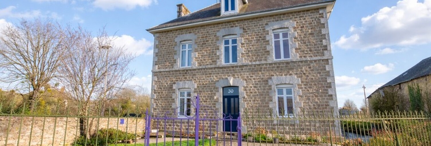 Maison 8 Pièces 147 m² à vendre à Gorron (53120)