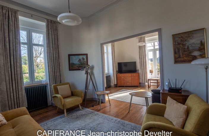 Maison à vendre  GORRON (53)maison bourgeoise 3 chambres avec garage sur terrain 717 m2 — photo 4