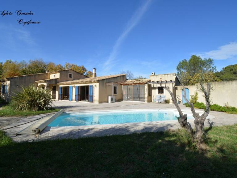 Dpt Bouches du Rhône (13), à vendre SAINT CHAMAS maison P7 de 165 m² - Terrain de 5 840,00 m² - Plain pied — photo 1