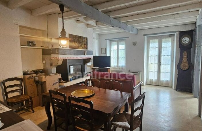 DPT LANDES (40) - A vendre à SAINT-SEVER, Maison de ville T4 84 m² et 196 m² de terrain — photo 3