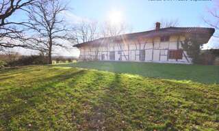 Maison 7 Pièces 240 m² à vendre à Montrevel-en-Bresse (01340)