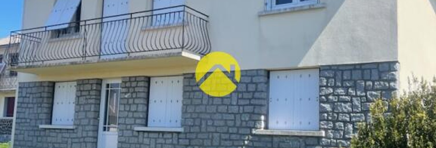 Maison 6 Pièces 99 m² à vendre à Pierrefort (15230)