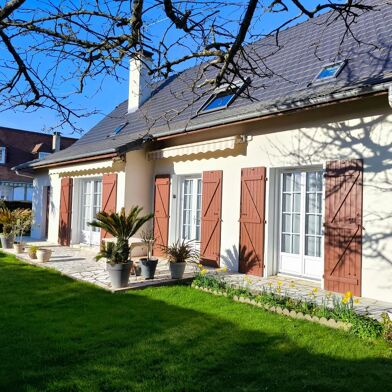 Maison 5 pièces 355100 €