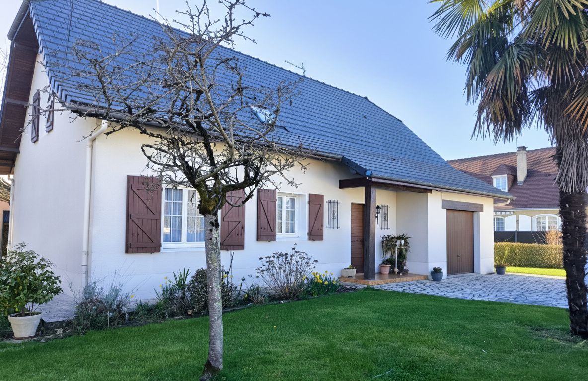 Villa / Maison  T5 à vendre Lons 64140