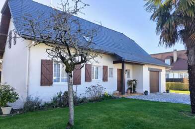 Maison 5 pièces 339200 €