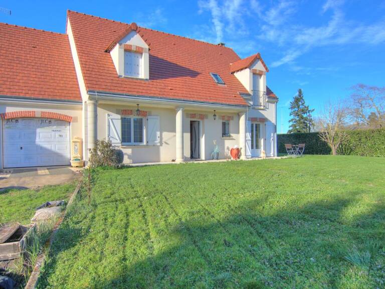 Maison À Vendre — photo 1
