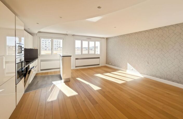 T5 de 4 chambres- Etat impeccable- Triple orientation avec jolie vue dégagée — photo 3