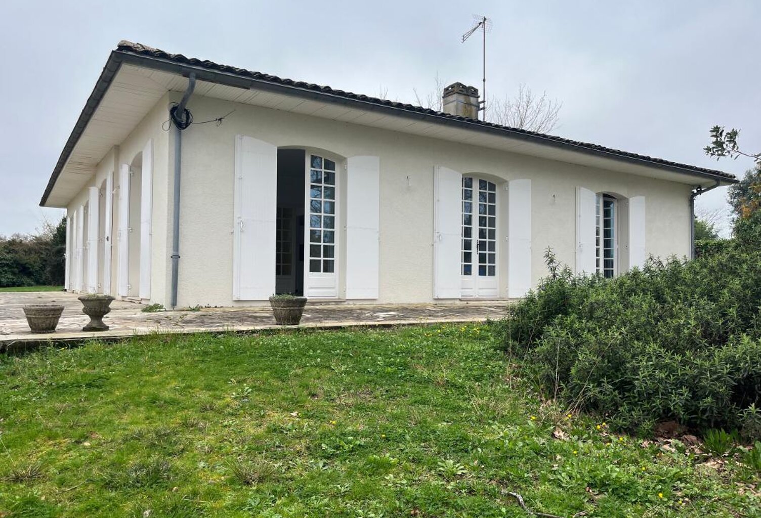 Maison À Vendre — photo 1