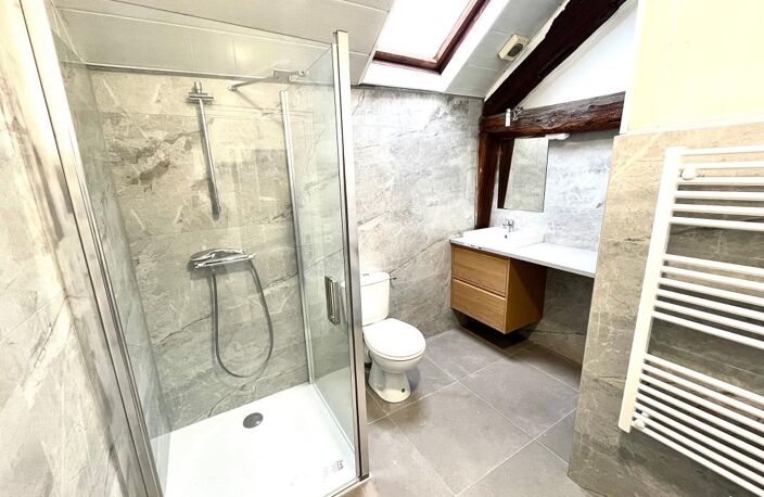 Maison en copropriété avec faibles charges / 2 chambres - 65 m² (51 m² "loi Carrez") — photo 4