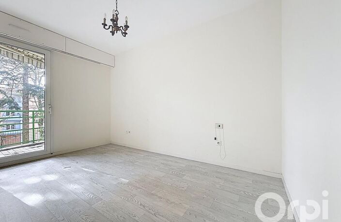 Appartement À Vendre — photo 2
