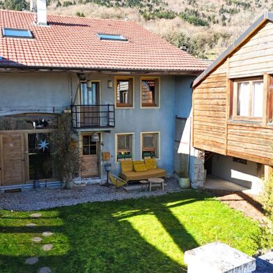 Maison 9 pièces 698000 €