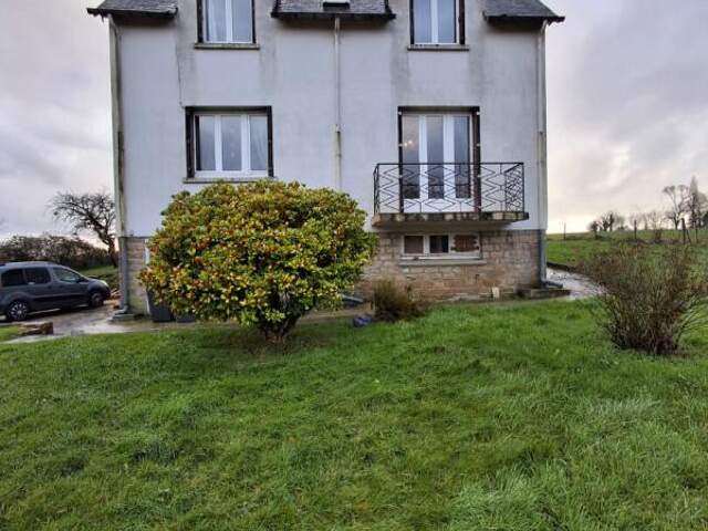 Maison 5 chambres 148 m² / Garage / Fort potentiel  / 144 000 — photo du bien