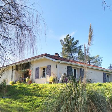 Maison 7 pièces 265500 €