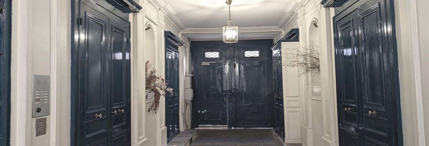 Appartement 1 Pièce 34 m² à louer à Paris 9 (75009)