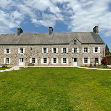 Maison 10 pièces 1076000 €