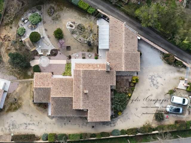 Maison d'architecte et gîte Argens Minervois 7 pièce(s) 177 m2 — photo du bien
