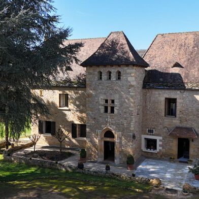 Maison 10 pièces 519500 €