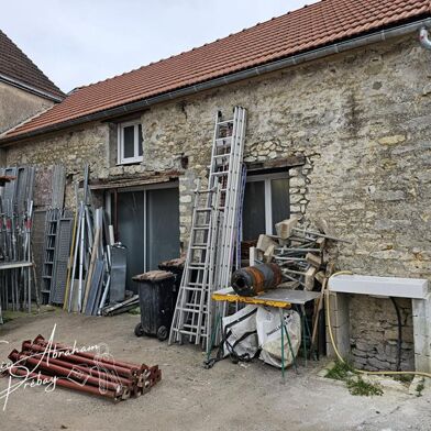 Maison 3 pièces 90000 €