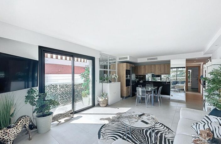 Appartement  3 pièces  Cannes Centre 79 m2 — photo 4