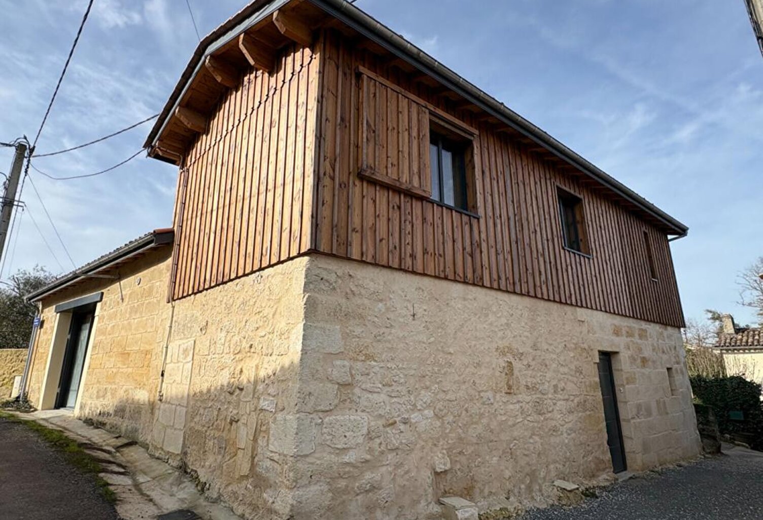 Coup de Coeur : rénovation de qualité aux portes de Saint-Émilion Montagne Charme de la pierre & confort haute couture 135 m2 — photo 1