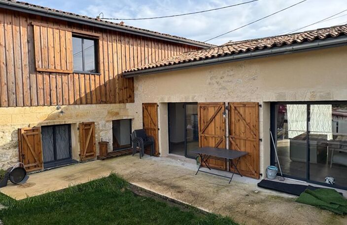 Coup de Coeur : rénovation de qualité aux portes de Saint-Émilion Montagne Charme de la pierre & confort haute couture 135 m2 — photo 2