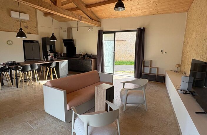Coup de Coeur : rénovation de qualité aux portes de Saint-Émilion Montagne Charme de la pierre & confort haute couture 135 m2 — photo 5