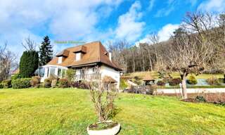 Maison 10 Pièces 226 m² à vendre à Terrasson-Lavilledieu (24120)