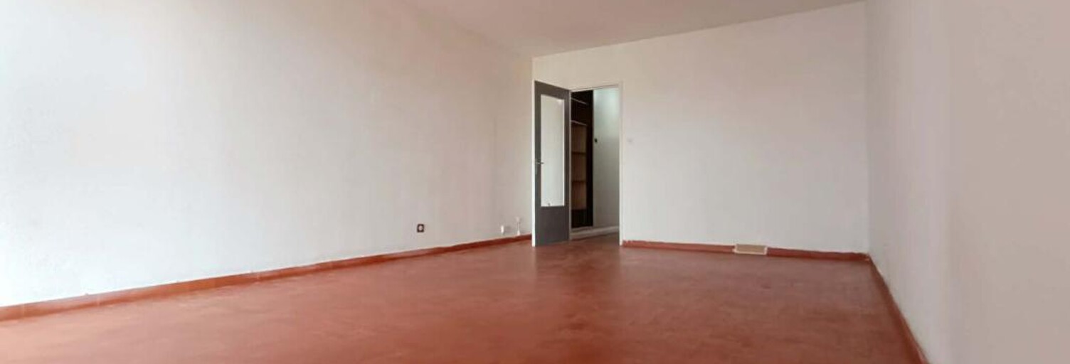 Appartement 1 Pièce 40 m² à vendre à Saint-Martin-de-Crau (13310)