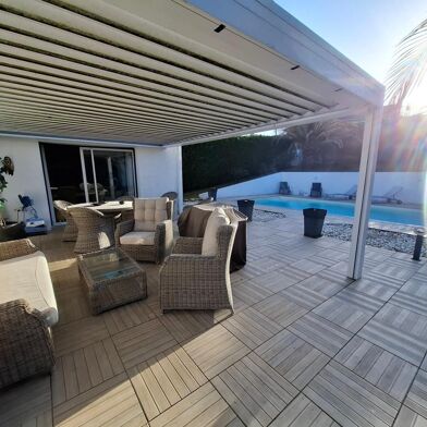 Maison 5 pièces 590000 €