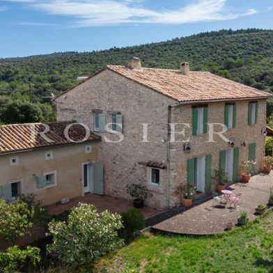 Maison 8 pièces 1325000 €