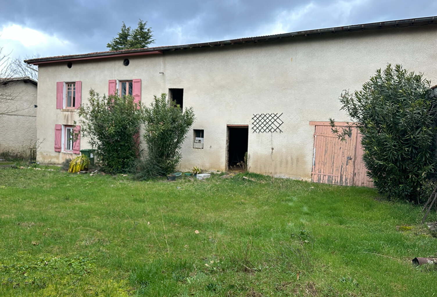 Corps de ferme Chanas — photo 1