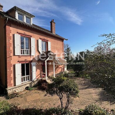 Maison 9 pièces 699000 €