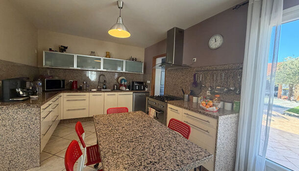 Villa / Maison 5 pièces  à vendre Artigueloutan 64420