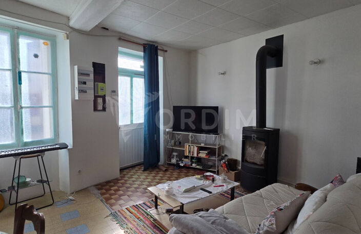 Maison en centre bourg — photo 3