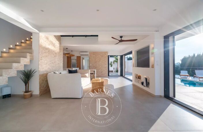 VENTE - ALLAUCH - 13190 - MAISON - VUE PANORAMIQUE - TERRASSE - — photo 4