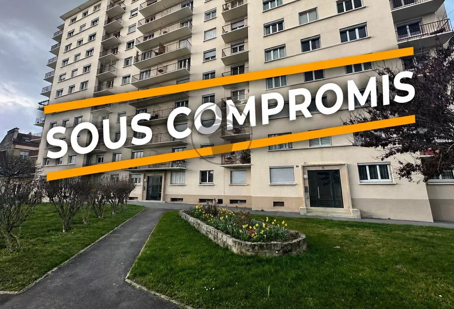 T3 - CLAIRMARAIS - REIMS — photo 1