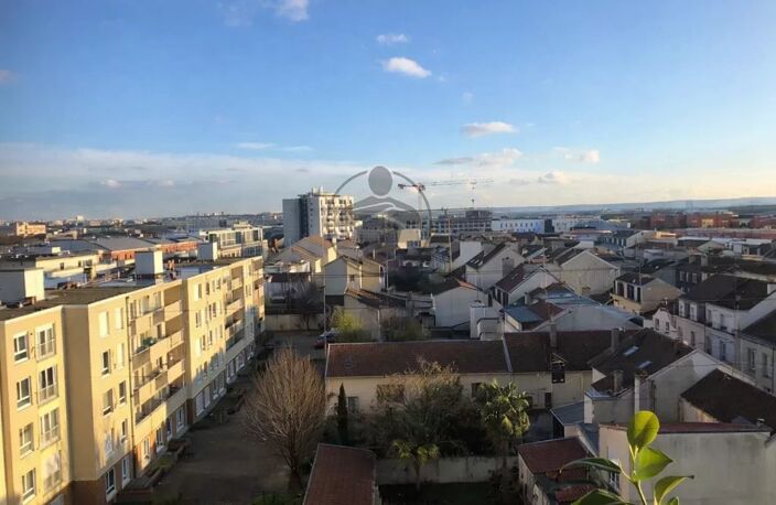 T3 - CLAIRMARAIS - REIMS — photo 2