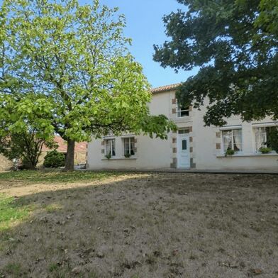 Maison 5 pièces 299250 €