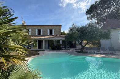Maison 10 pièces 495000 €