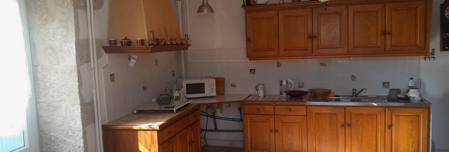 Maison 6 Pièces 141 m² à vendre à Laroquebrou (15150)