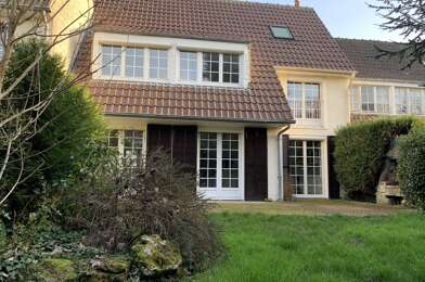 Maison 8 pièces 305000 €