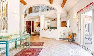 Maison 9 Pièces 290 m² à vendre à Saint-Estève-Janson (13610)